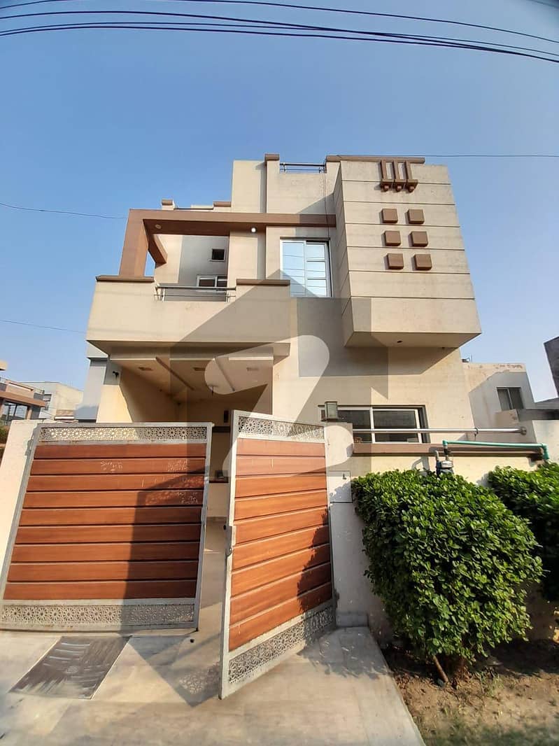 3.5 MARLA HOUSE AVAILABLE FOR RENT IN DREAM GARDEN LAHORE