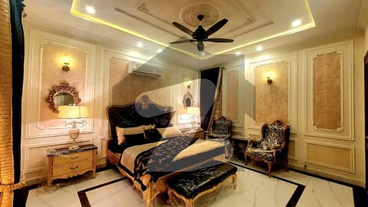 ویلینشیاء ۔ بلاک جے ویلینشیاء ہاؤسنگ سوسائٹی لاہور میں 5 کمروں کا 10 مرلہ مکان 1.5 لاکھ میں کرایہ پر دستیاب ہے۔