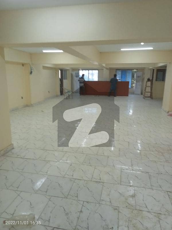 ناظم آباد 3 - بلاک بی ناظم آباد 3 ناظم آباد کراچی میں 8 کمروں کا 17 مرلہ دفتر 7 کروڑ میں برائے فروخت۔