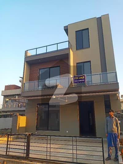 Beautifull Brand new House For Sale