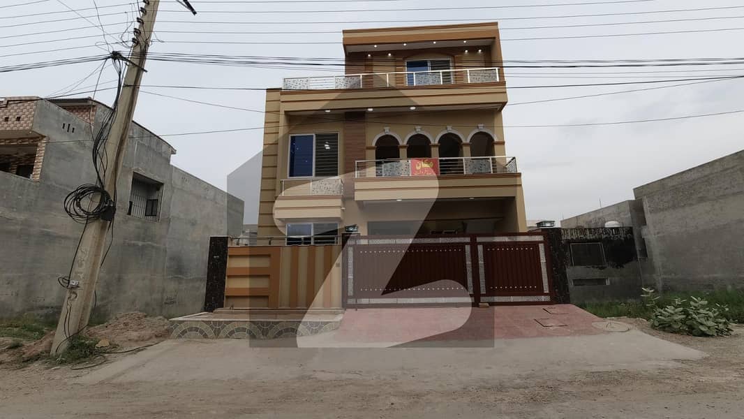 Centrally Located House In Airport Housing Society - Sector 4 Is Available For sale