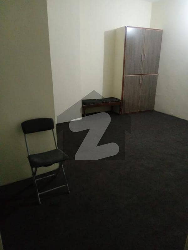 Single Room Available For Rent in Model Town Link Road Lahore Model Town Link Road, Model Town