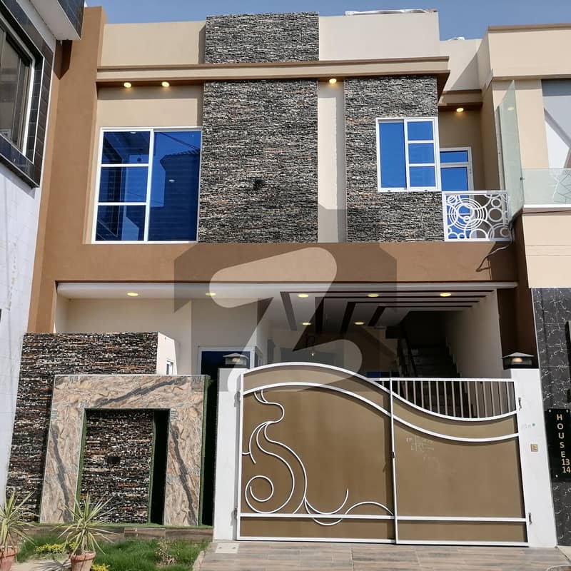 Okara Road House Sized 4.5 Marla For rent Okara Road House Sized 4.5 Marla For rent
