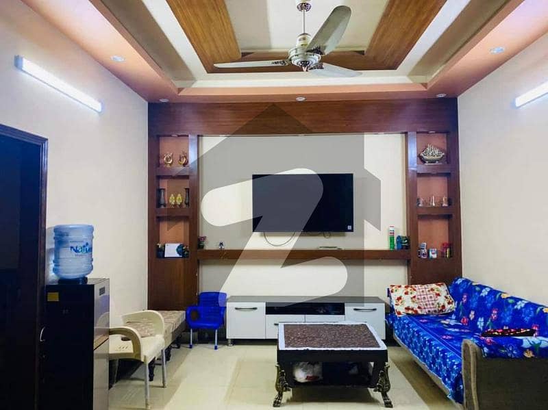 Ground Floor Flat Available In Surti Muslim Society