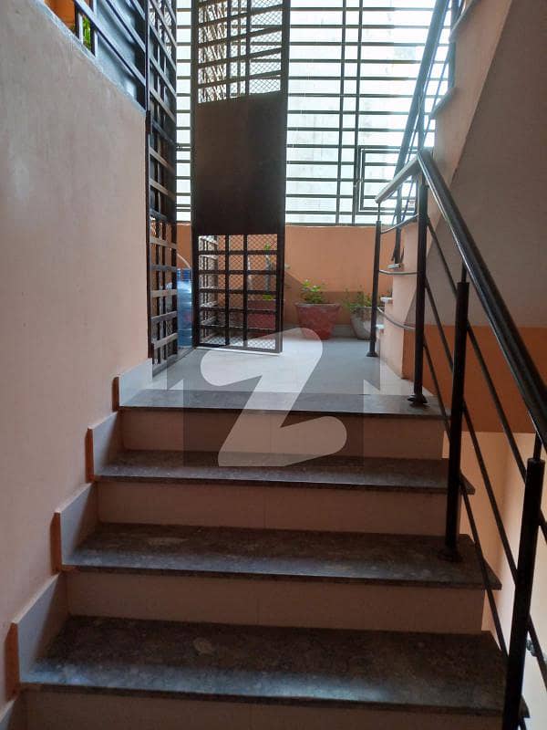 2 Bed Dd Lease Flat For Sale In Kaneez Fatima Society