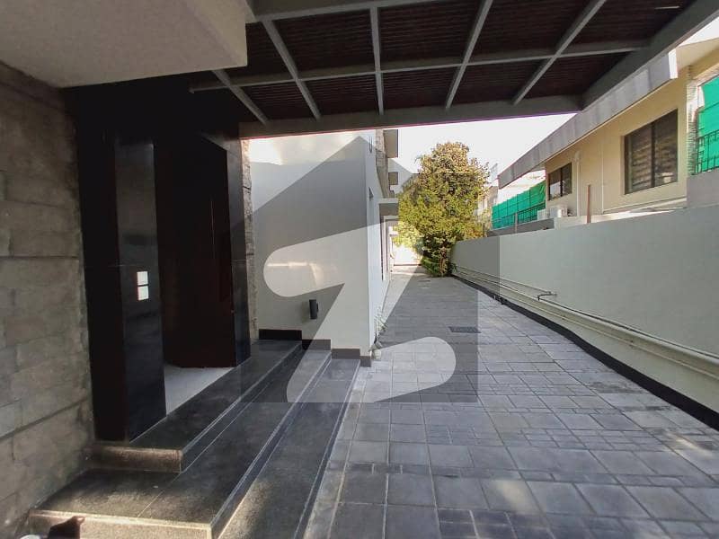 Like Brand New 6 Beds Luxury House For Rent In F8