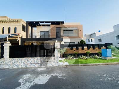 New Decent Kanal House In CC Block Available For Sale In Phase 1 Prime Location