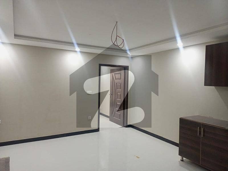 One 1 Bed Appartment (flat) Available For Sell In Gulberg Green Islamabad Pakistan