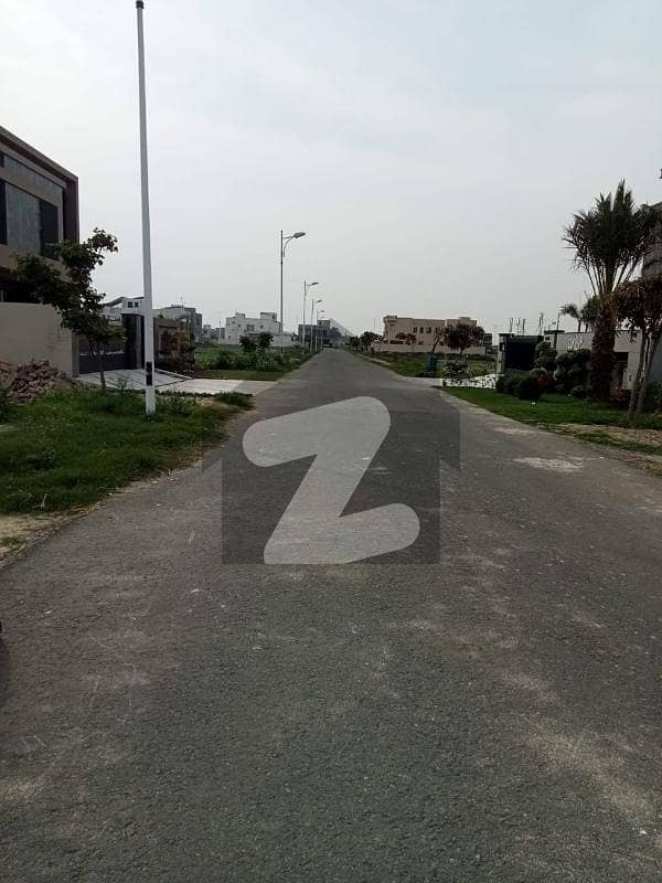 One Kanal Corner Plot On 80ft Road For Sale Nearby Plot No:1