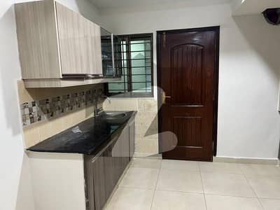 Brand 10 Marla New Flat Is Available For Rent