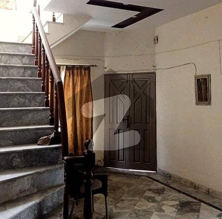 Fair-Priced 10 Marla House Available In Thokar Niaz Baig