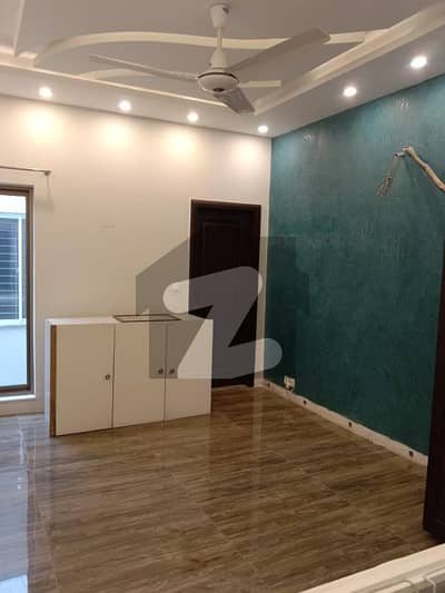 3 beds 10 marla lower portion available for rent in punjab small industry colony