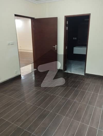 2 bed business bay apartment available for Rent in Dha 1 sec F