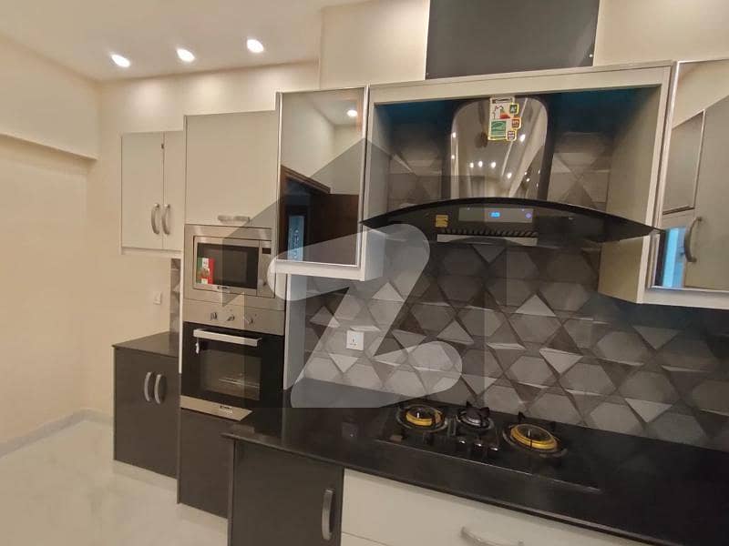 10 Marla House For Sale In Tipu Sultan Block Bahria Town Lahore Bahria