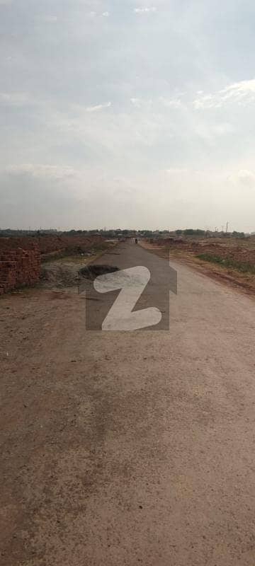 Top location plot in I-12/1 bokra road size 7 Marla