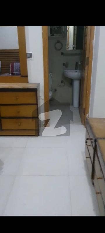 Only For Females 1 Furnished Room For Rent Only For Females