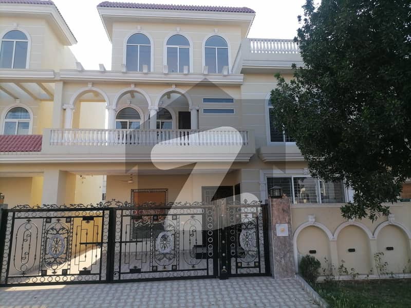 10 Marla House For sale Is Available In Citi Housing Society