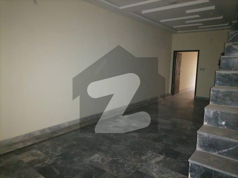 Get Your Dream Building In Ittehad Colony Lahore