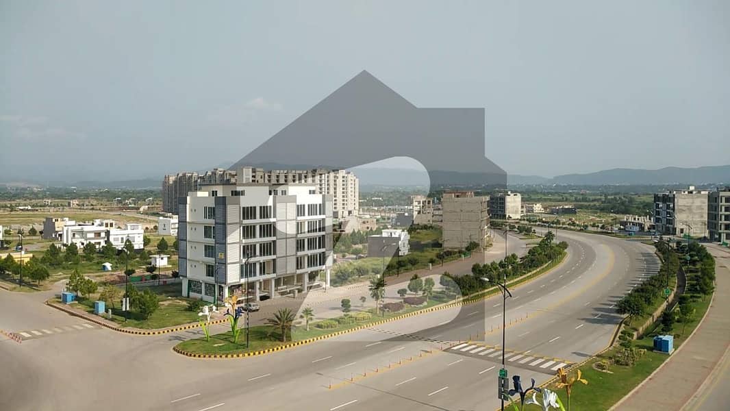 Bahria Enclave Islamabad, Sector C -1 /10 Marla plot for sale Fully develop sector