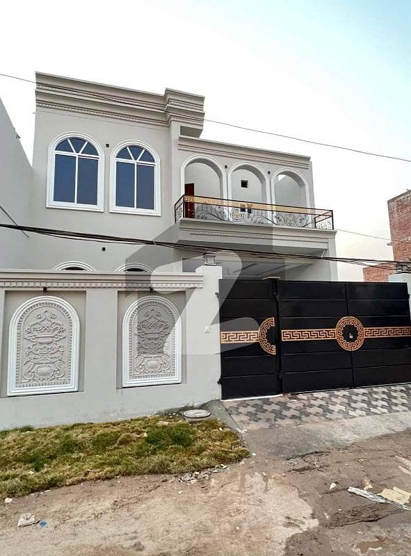 6Marla barand new luxury house for sale in Shalimar colony Shalimar