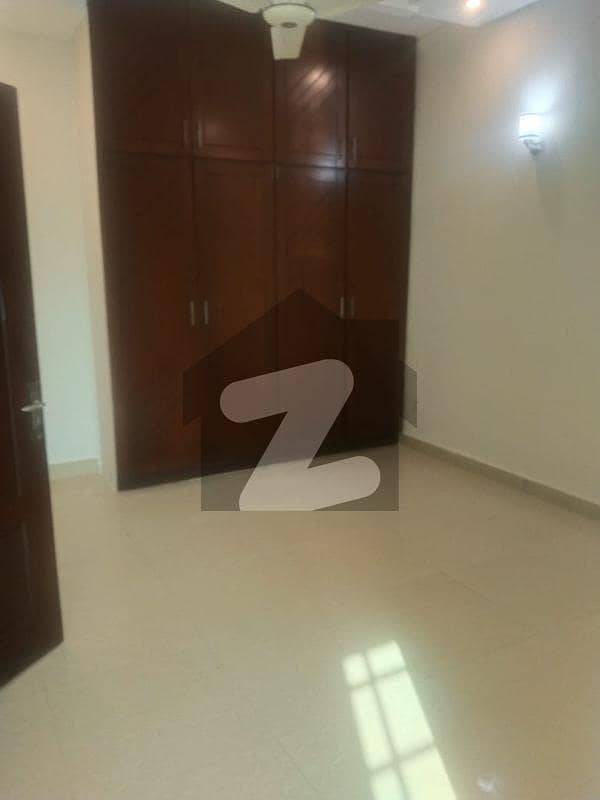 Upper Lock Lower Portion For Rent In Dha Phase 4-ee