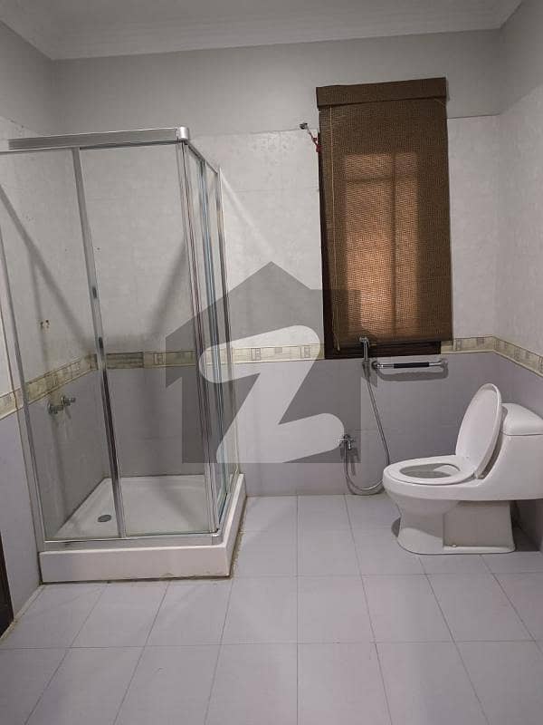 Defence 500 Yards Beautiful Bungalow For Sale Swimming Pool And