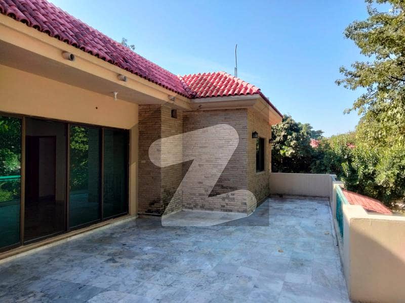 Double Storey House For Rent F-7/2 Double Storey House For Rent F-7/2