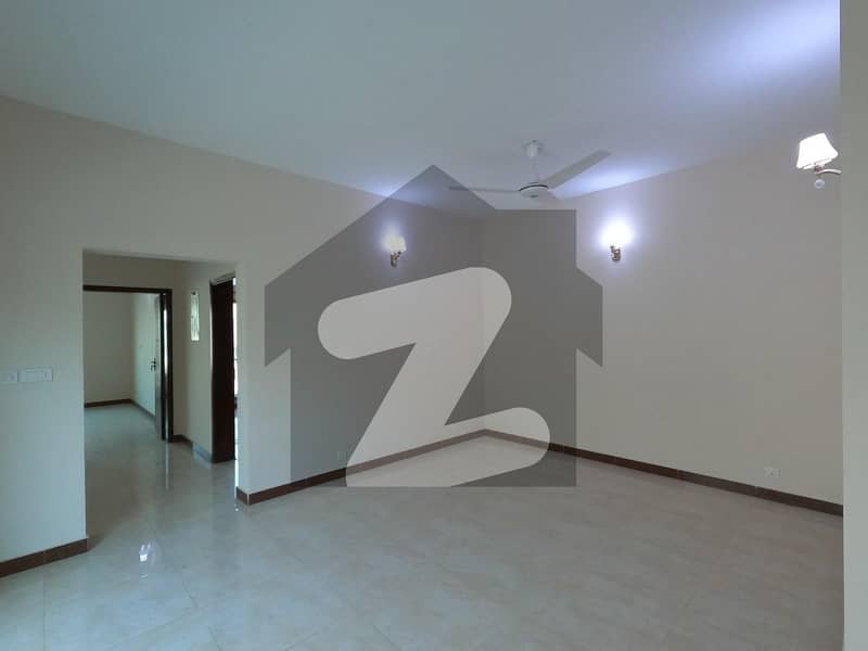 Gorgeous 550 Square Yards House For Sale Available In Askari 5 - Sector B