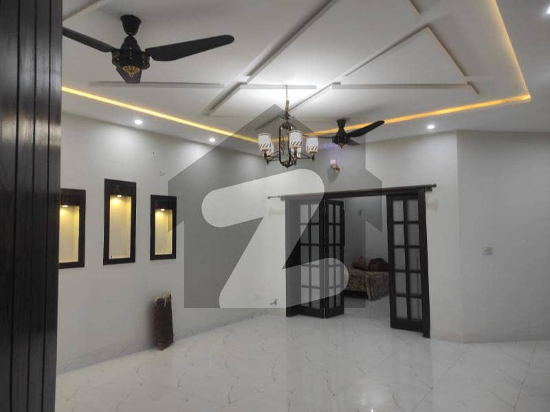 10 MARLA double unit Used house for sale in f-3 block in bahria town phase 8 rawalpindi