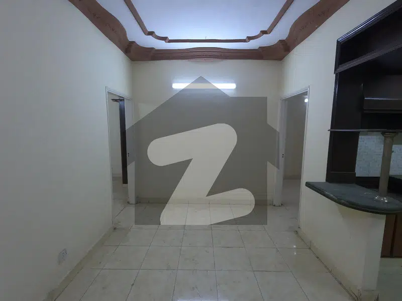 Get This Amazing Prime Location 950 Square Feet Flat Available In Country Apartment