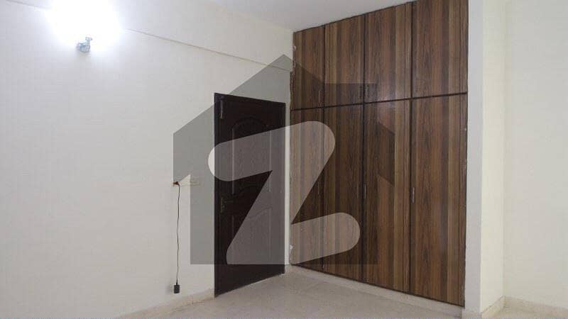 Highly-Desirable 450 Square Feet Flat Available In Main Boulevard Gulberg