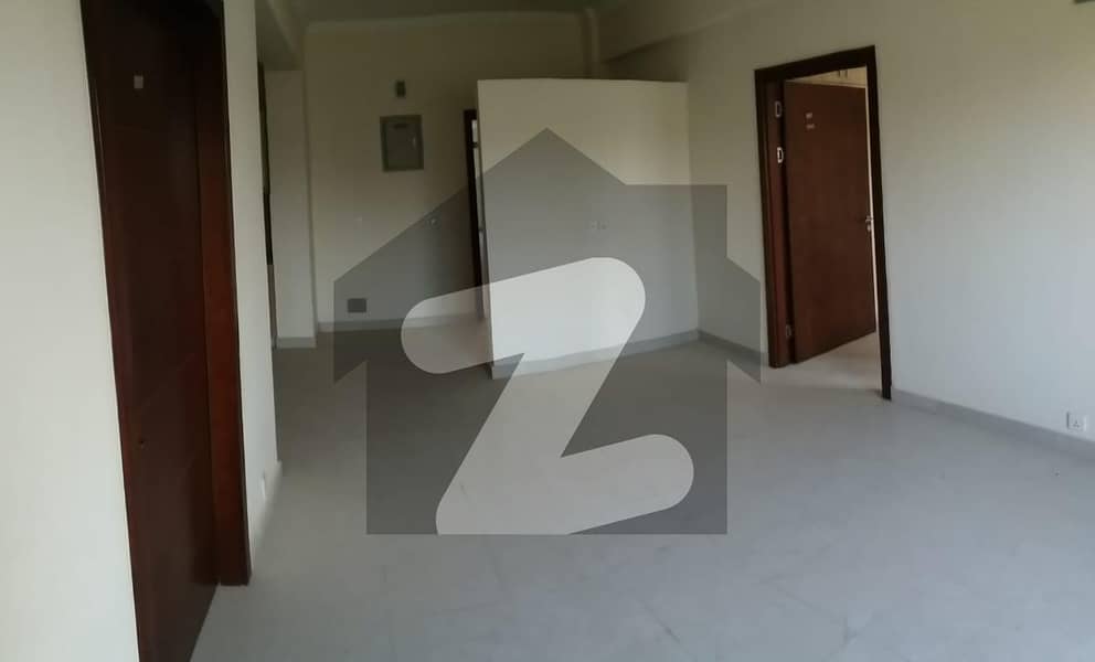 Prime Location 800 Square Feet Flat In Gulshan-E-Rabia Is Available For sale