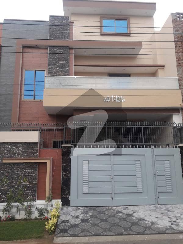 Beautiful House For Sale In Gulberg City.