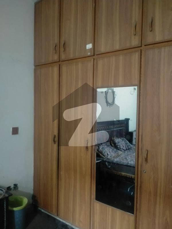 Perfect 2250 Square Feet Upper Portion In Township Sector C2 - Block 2 For Rent