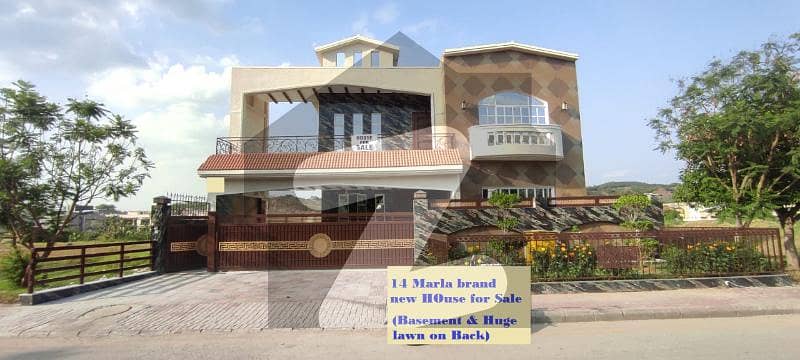 14 Marla Brand New with Basement ( Huge lawn on Back, AC installed ) for sale in Bahria Town Phase 8