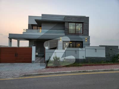 Precinct: 4, 510 sq yds Villa Sami Furnished With Basement In very Prestigious Location of Bahria Town Karachi Precinct: 4, 510 sq yds Villa Sami Furnished With Basement In very Prestigious Location of Bahria Town Karachi