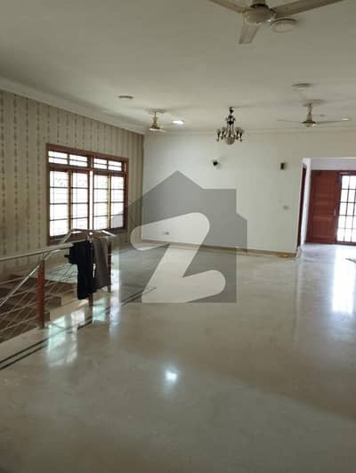 500 Yards Fully Renovated Bungalow For Rent
