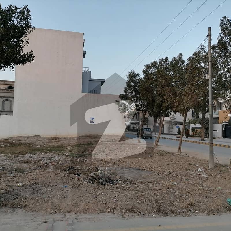 Well-constructed House Available For sale In Kot Allah Din