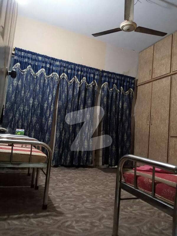 شادمان ٹاؤن - سیکٹر 14 / بی شادمان نارتھ ناظم آباد کراچی میں 2 کمروں کا 4 مرلہ فلیٹ 70 لاکھ میں برائے فروخت۔