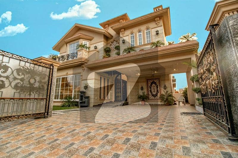 Stunning 11 Marla Spanish-style House With Full Basement For Sale