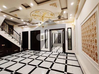 5 Marla Brand New Luxury House For SALE In Johar Town Near To Emporium Mall