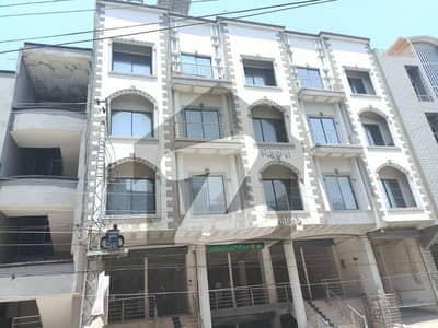وکیل کالونی اسلام آباد ہائی وے راولپنڈی میں 11 کمروں کا 1 کنال عمارت 9 کروڑ میں برائے فروخت۔
