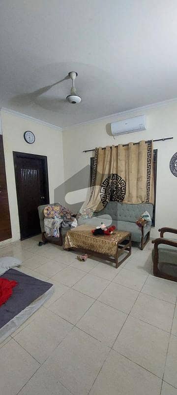 8 MARLA 2 BED IDEAL LOCATION EXCELLENT UPPER PORTION FOR RENT IN BAHRIA TOWN LAHORE