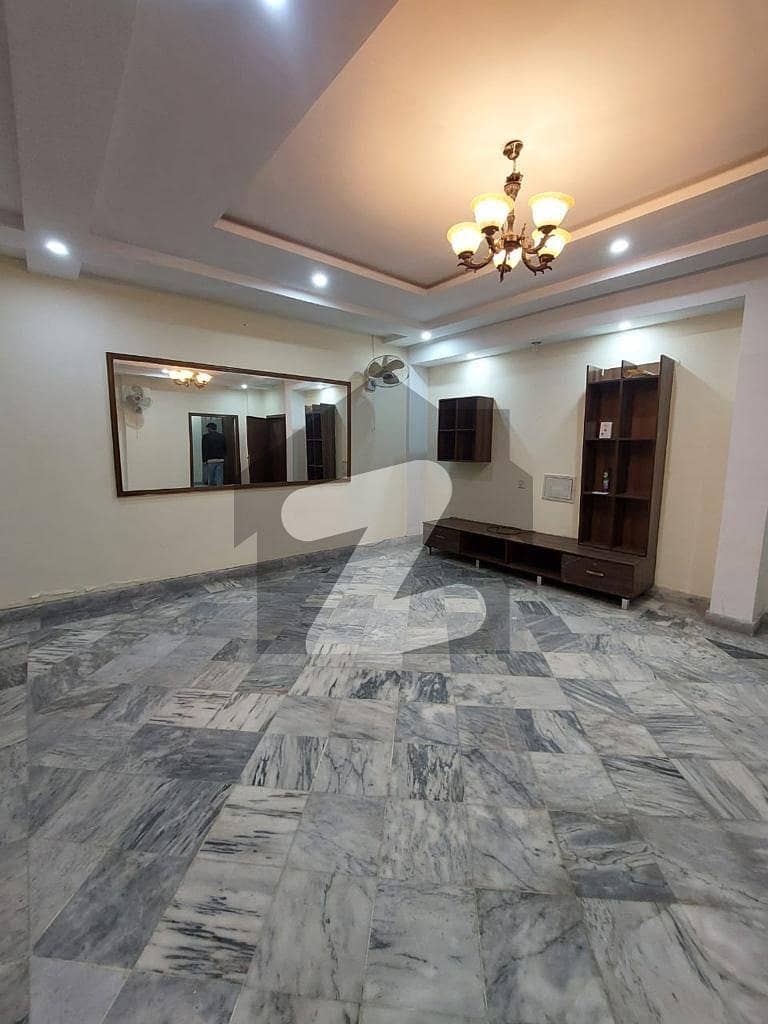 675 Square Feet Flat For Sale In Abu Zar Tower Peco Road Lahore