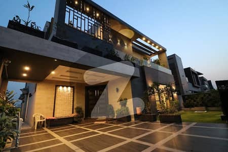 Luxurious Ultra Modern Villa Available For Sale Near To Park N Main Boulevard