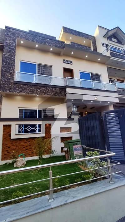 25x40 Brand New House Available for Sale in G13