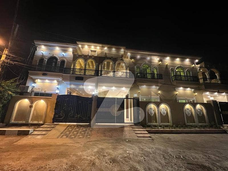 7 Marla Brand New House For Sale In Nawb Town