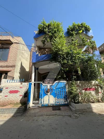 یوسف کالونی راولپنڈی میں 4 کمروں کا 7 مرلہ مکان 1.95 کروڑ میں برائے فروخت۔