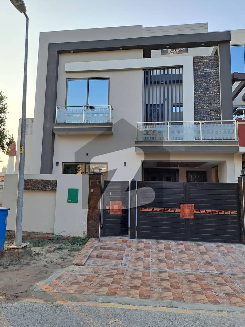 5 marla brand new house available for sale near to zoo