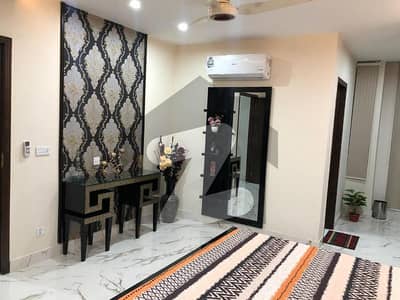 1 BED LUXURY FURNISHED APARTMENT FOR RENT IN BAHRIA TOWN LAHORE